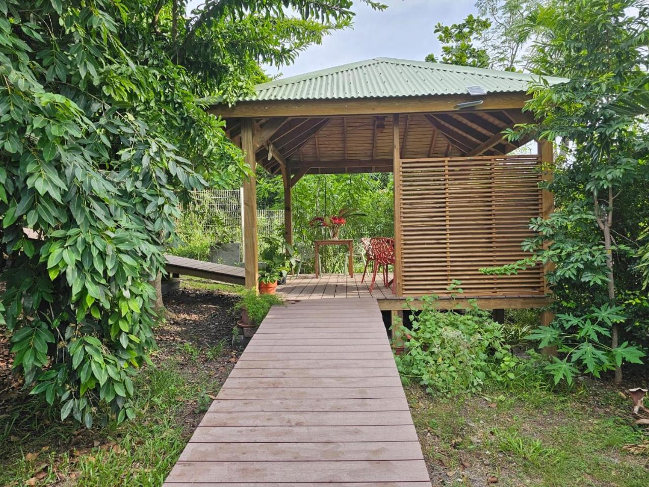 Gîte Moringa Bouillante Extérieur photo